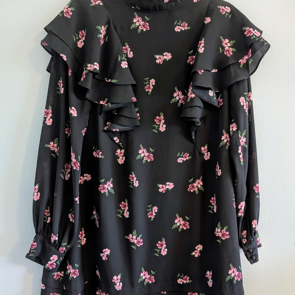 Floral Ruffle Blouse